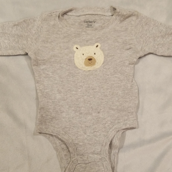 Carters long sleeve onsie - Picture 2 of 7